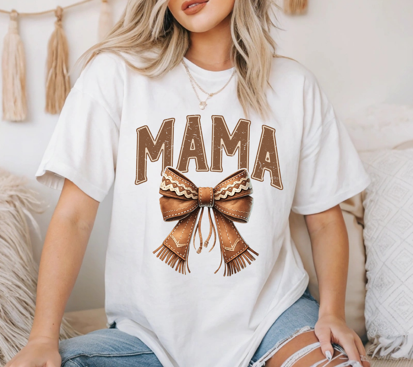 MAMA Bow Design Western Mama Graphic Tee – Vintage Brown Mama Shirt with Tooled Leather Bow – Country Mom T-Shirt – Boutique Style Women’s Top