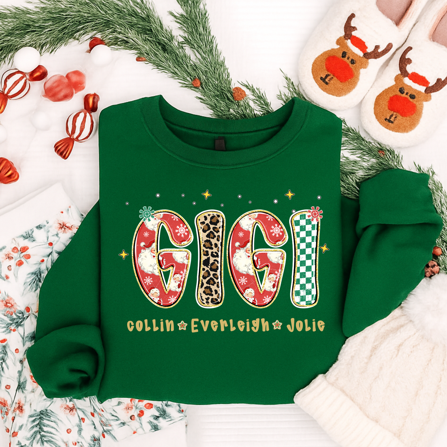 Personalized Gigi Christmas Shirt – Custom Grandkids Names Christmas Sweatshirt, Holiday Grandma Tee, Leopard & Checkered Christmas Design | Kids & Adults, T-Shirts, Long Sleeves, Hoodies